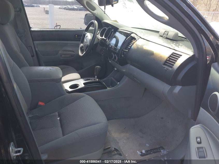 2007 TOYOTA TACOMA VIN: 5TEUU42N77Z391549