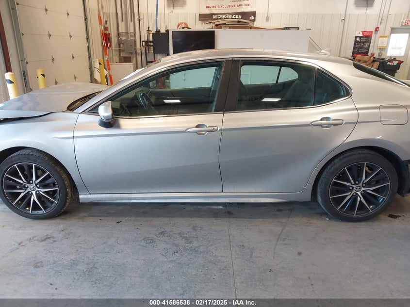 2022 TOYOTA CAMRY VIN: 4T1G11AK9NU686231