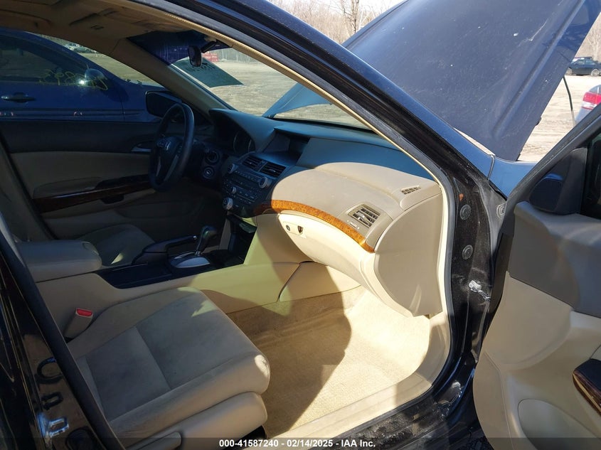 2009 HONDA ACCORD VIN: 1HGCP267X9A148500