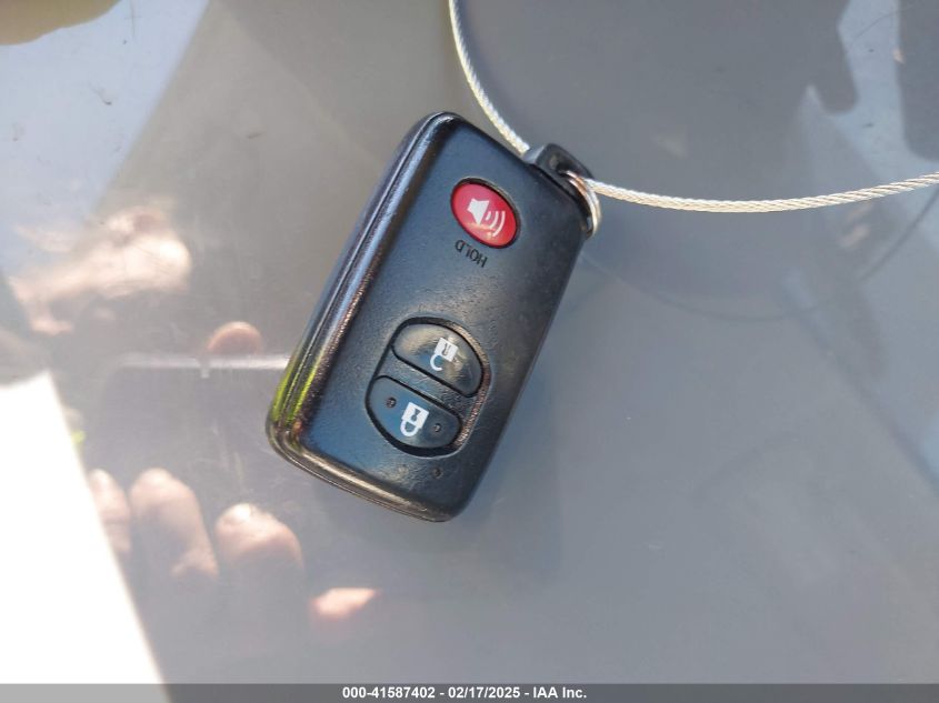 2011 Toyota Prius Two VIN: JTDKN3DU2B1364149 Lot: 41587402