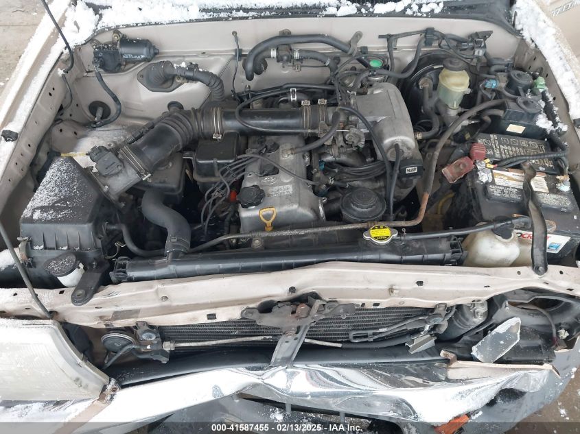 1999 Toyota Tacoma VIN: 4TAVL52N2XZ498111 Lot: 41587455