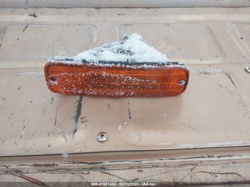 1999 Toyota Tacoma VIN: 4TAVL52N2XZ498111 Lot: 41587455