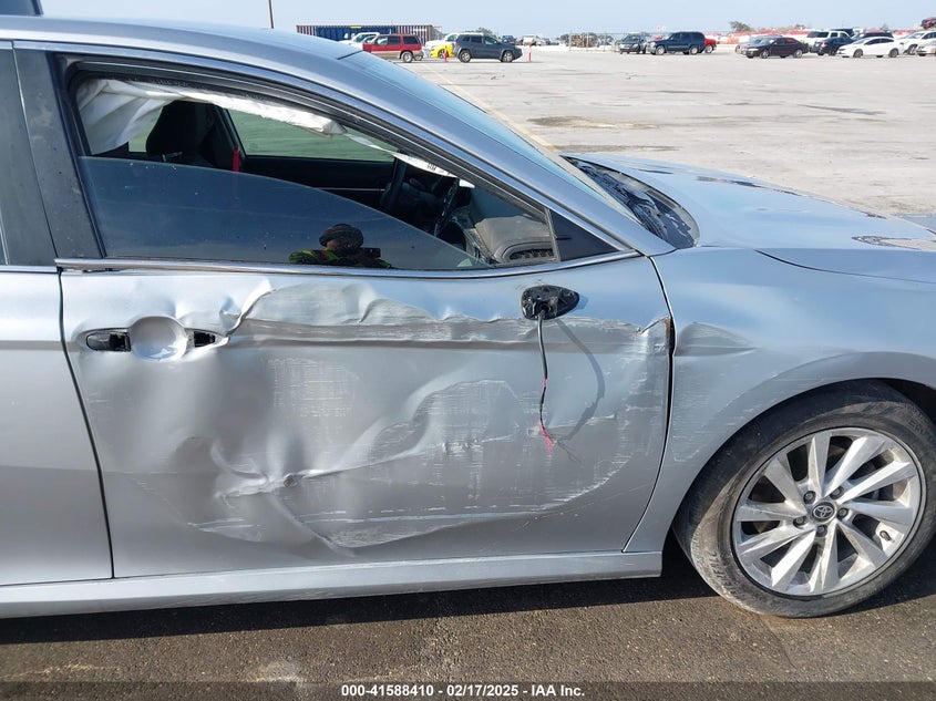 2021 TOYOTA CAMRY VIN: 4T1C11AKXMU603449