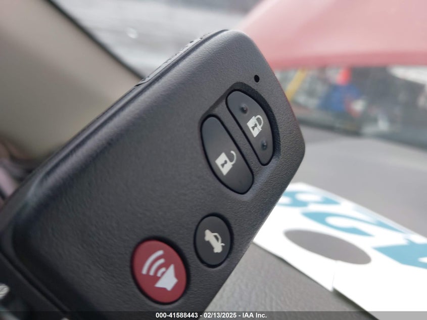 2008 Toyota Camry Hybrid VIN: 4T1BB46K18U054586 Lot: 41588443