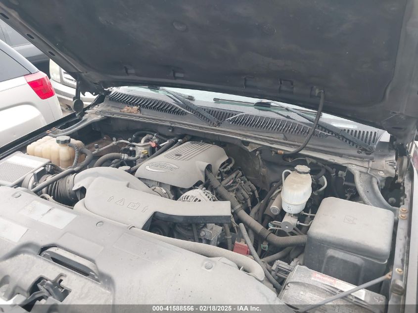 2005 Chevrolet Tahoe Lt VIN: 1GNEC13TX5R135215 Lot: 41588556