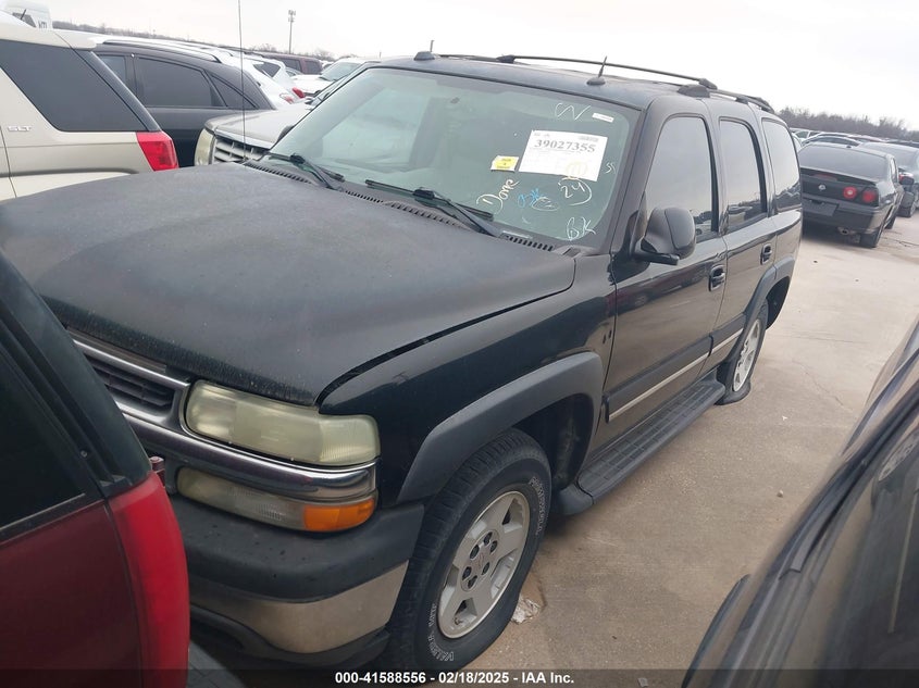 2005 CHEVROLET TAHOE auction photo 2