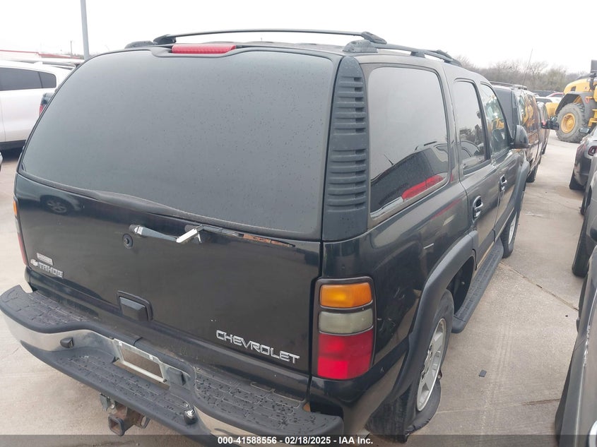 2005 CHEVROLET TAHOE auction photo 4