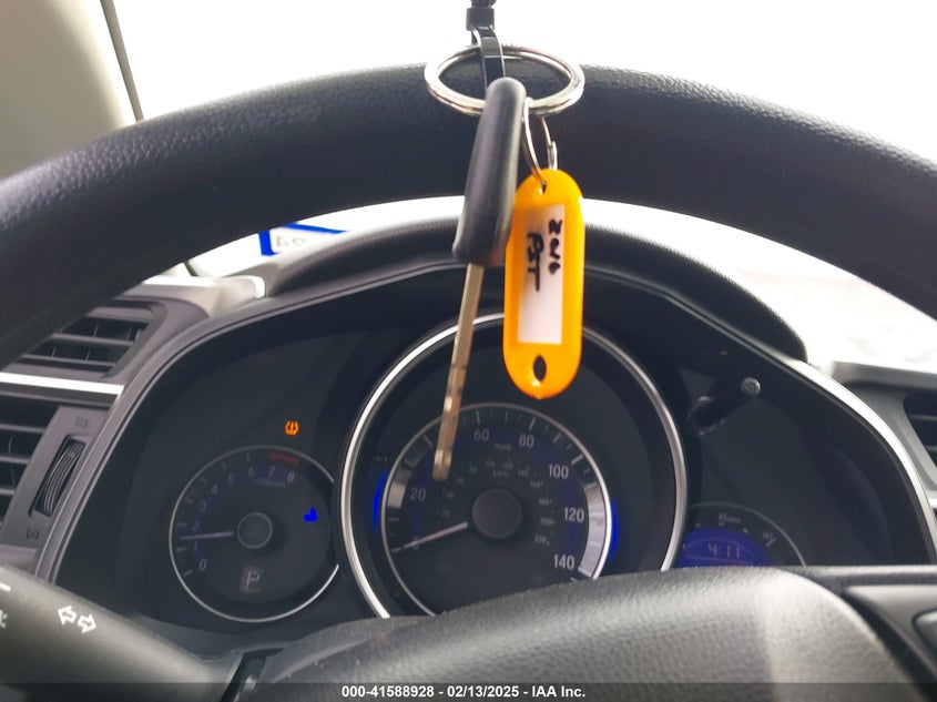 2016 Honda Fit Lx VIN: JHMGK5H55GX032352 Lot: 41588928