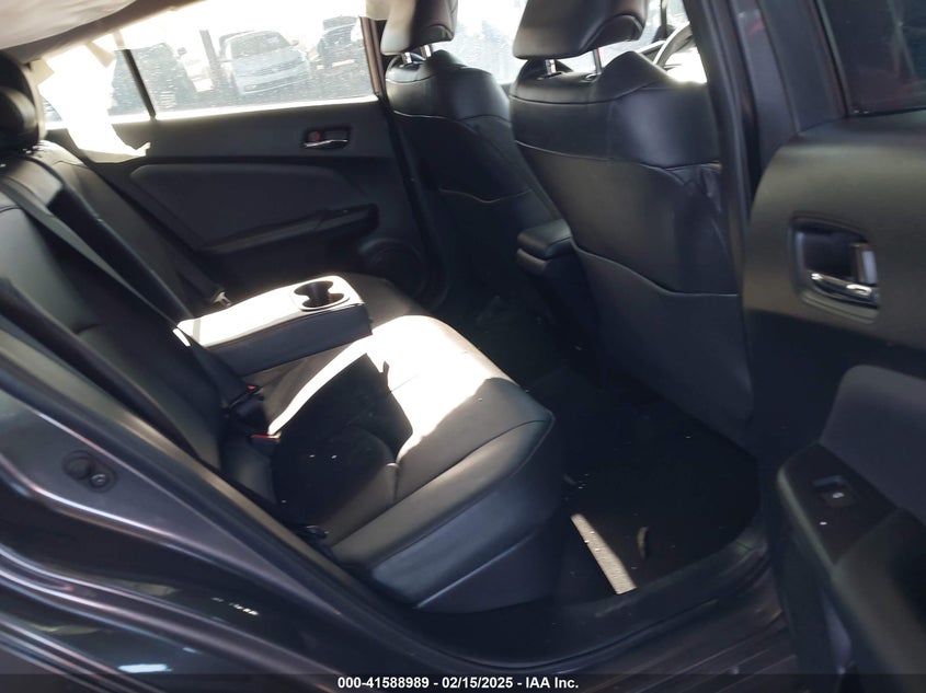 2018 TOYOTA PRIUS VIN: JTDKARFUXJ3062963