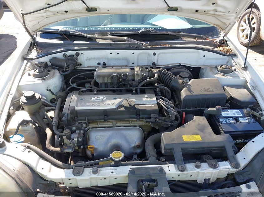 2005 Hyundai Accent Gls VIN: KMHCG45C65U652748 Lot: 41589026