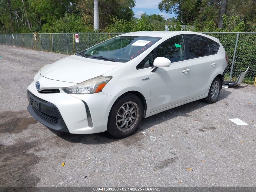 2015 TOYOTA PRIUS V VIN: JTDZN3EU2FJ031677