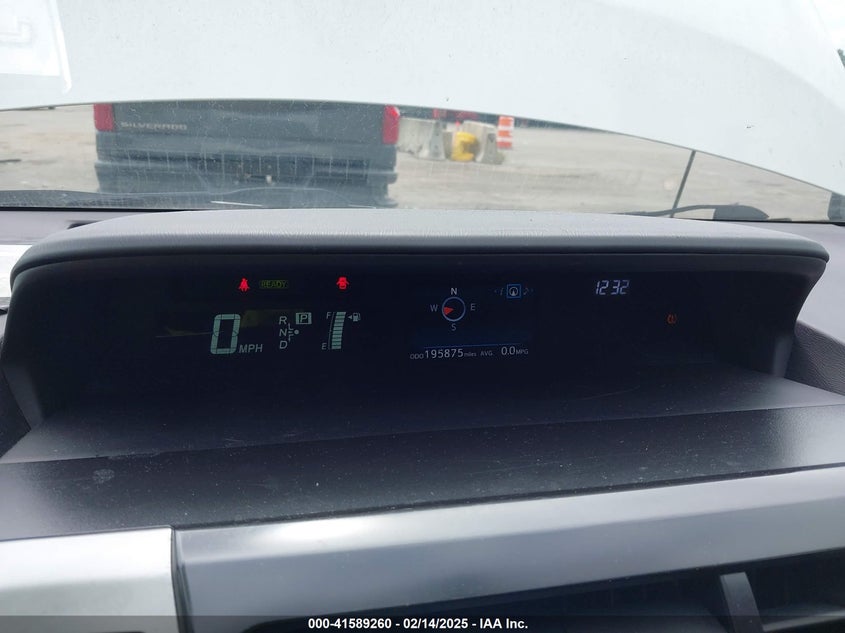 2015 TOYOTA PRIUS V VIN: JTDZN3EU2FJ031677
