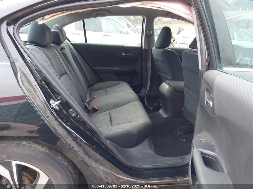 2017 HONDA ACCORD VIN: 1HGCR2F33HA224161