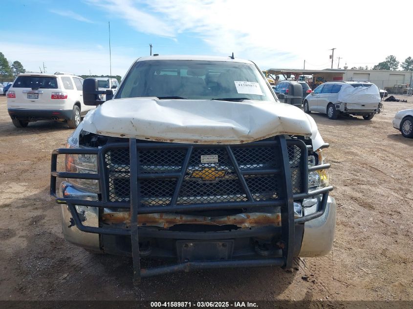 2009 Chevrolet Silverado 2500Hd Work Truck VIN: 1GCHC43K89F102042 Lot: 41589871