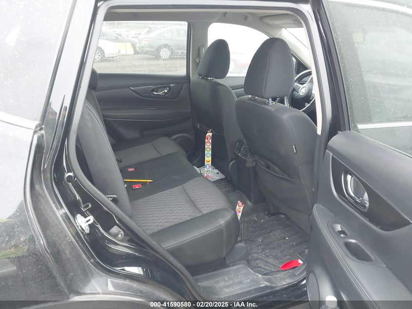 2017 NISSAN ROGUE S - KNMAT2MVXHP517614