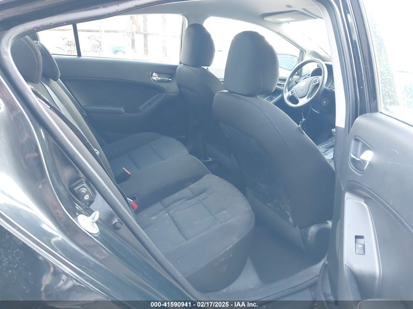 2016 KIA FORTE LX - KNAFK4A69G5578882