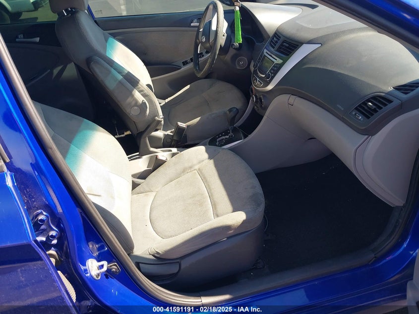 2013 HYUNDAI ACCENT GLS - KMHCT4AE2DU328990