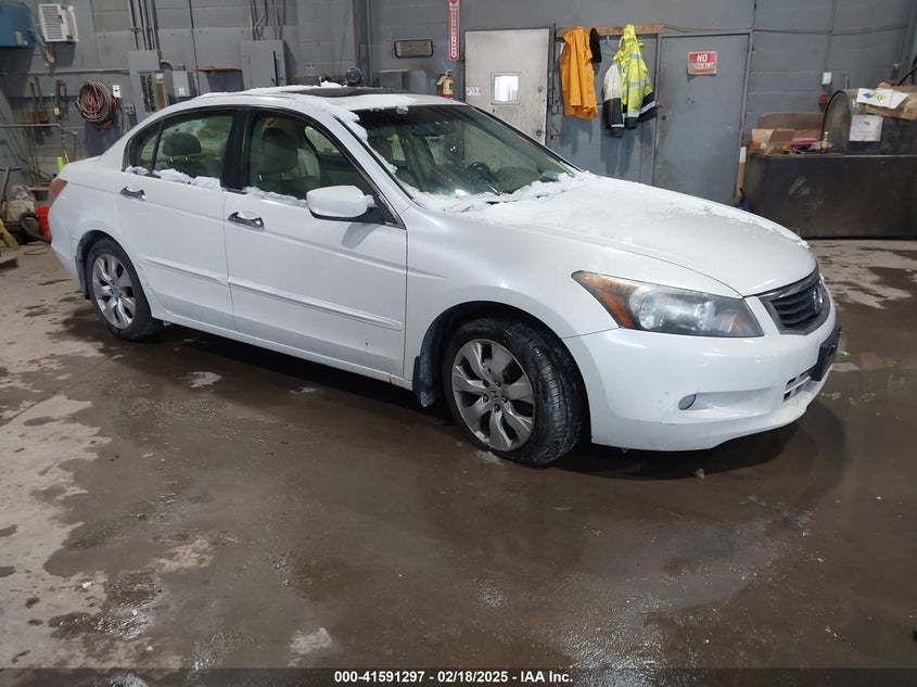 2009 HONDA ACCORD VIN: 1HGCP36819A025053
