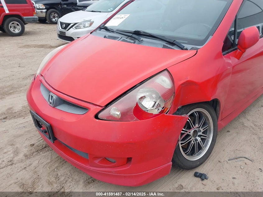 2007 HONDA FIT VIN: JHMGD38647S064889