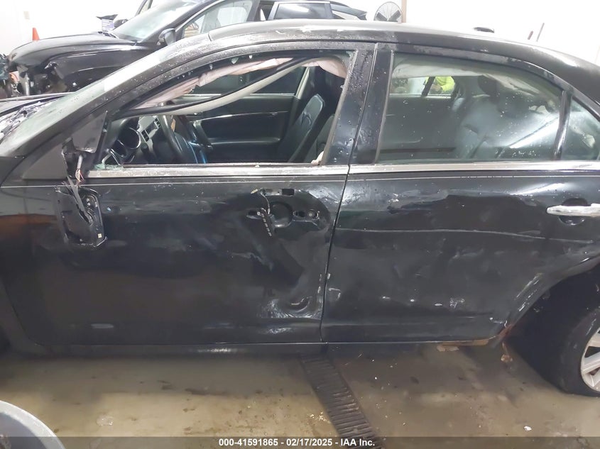 2011 LINCOLN MKZ VIN: 3LNHL2GC1BR759437