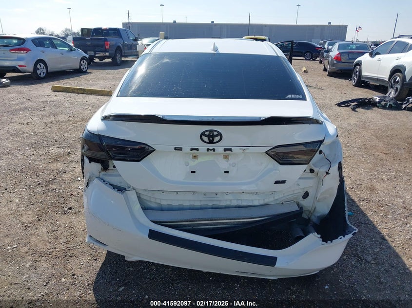 2019 TOYOTA CAMRY SE - 4T1B11HK1KU164222