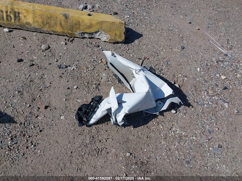 2019 TOYOTA CAMRY SE - 4T1B11HK1KU164222