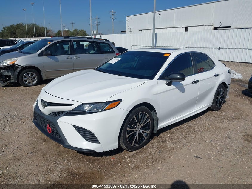2019 TOYOTA CAMRY SE - 4T1B11HK1KU164222