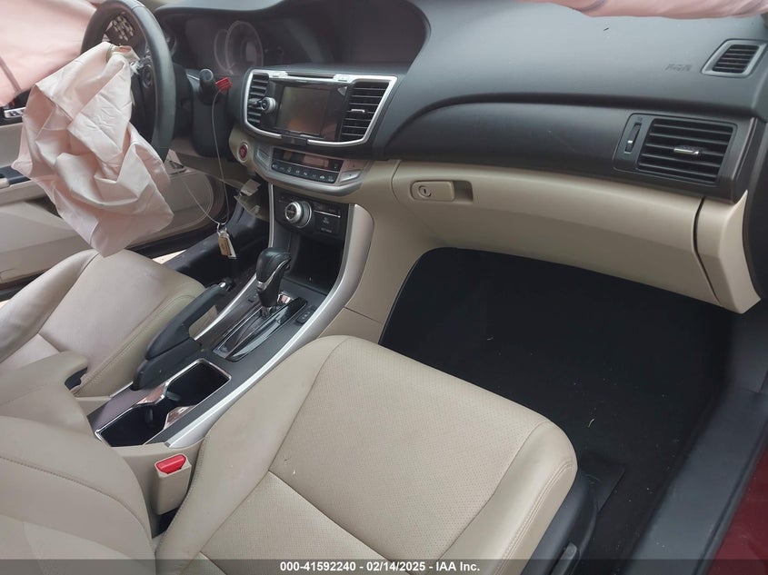 2014 HONDA ACCORD VIN: 1HGCR2F80EA055045