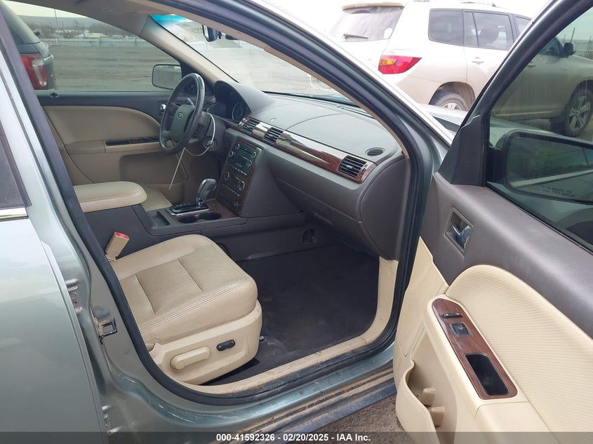 2008 FORD TAURUS VIN: 1FAHP24W38G162514
