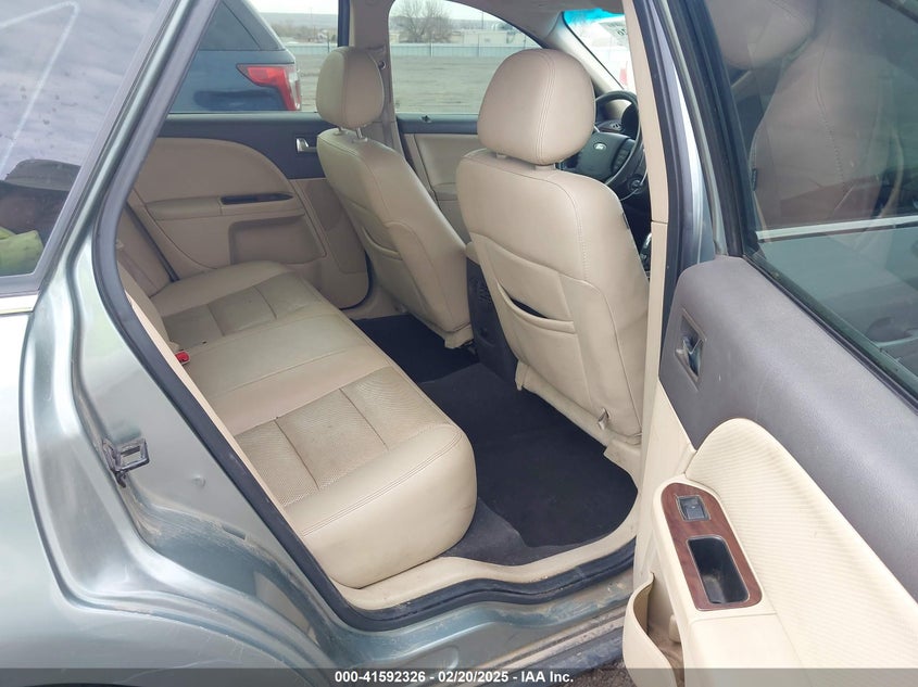 2008 FORD TAURUS VIN: 1FAHP24W38G162514