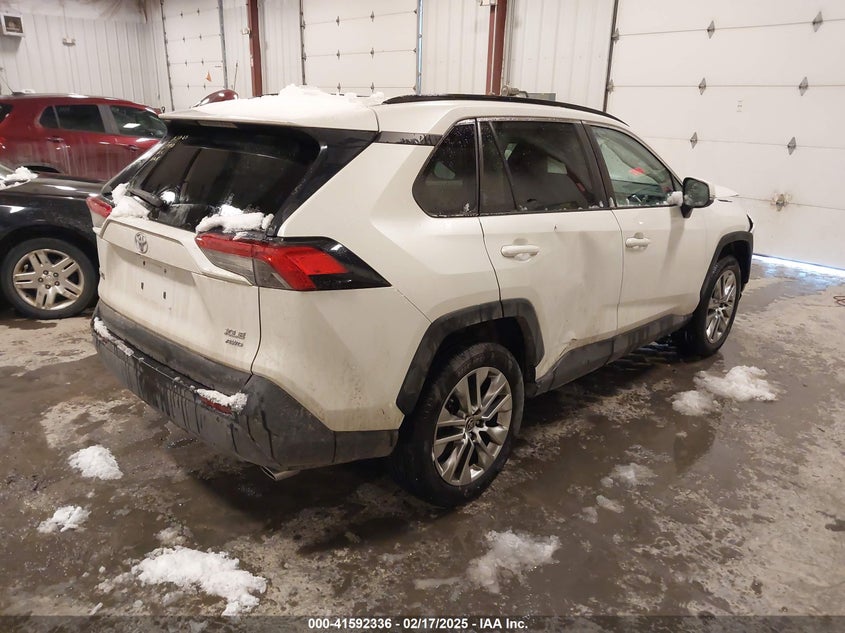 2021 TOYOTA RAV4 XLE PREMIUM - 2T3A1RFV8MW223607