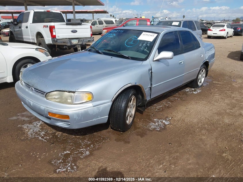 4T1GK12E0SU097893 1995 TOYOTA CAMRY photo no. 2