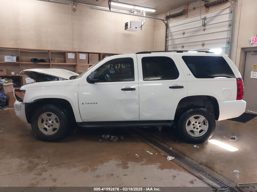 2007 Chevrolet Tahoe Ls VIN: 1GNFC13067R231579 Lot: 41592876