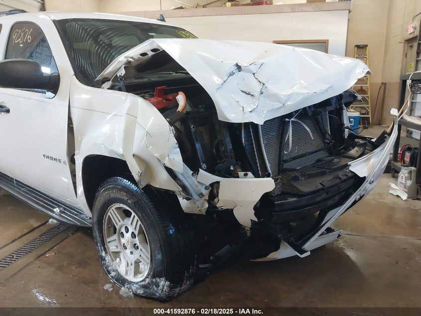 2007 Chevrolet Tahoe Ls VIN: 1GNFC13067R231579 Lot: 41592876