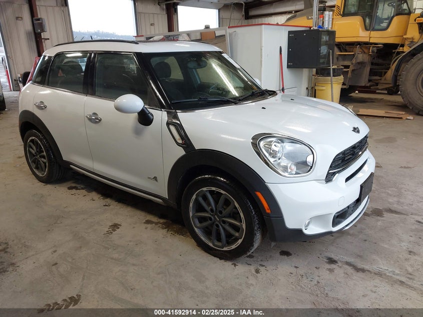 2016 MINI COUNTRYMAN COOPER S - WMWZC5C56GWU22054