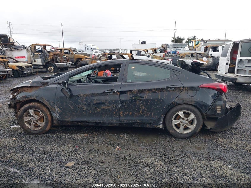 2014 HYUNDAI ELANTRA SE - 5NPDH4AE8EH535695