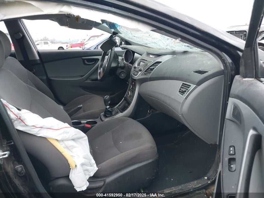 2014 HYUNDAI ELANTRA SE - 5NPDH4AE8EH535695