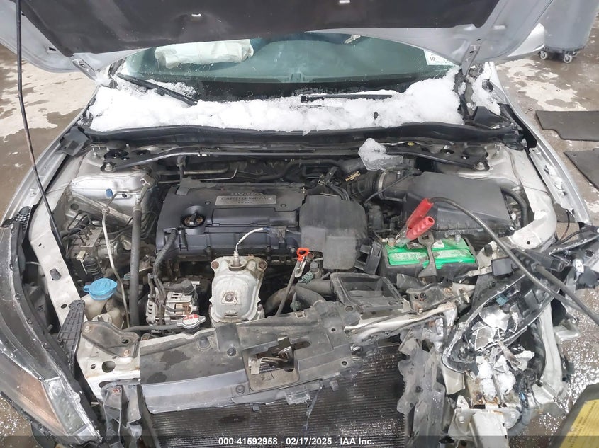 2013 HONDA ACCORD VIN: 1HGCR2F86DA263266