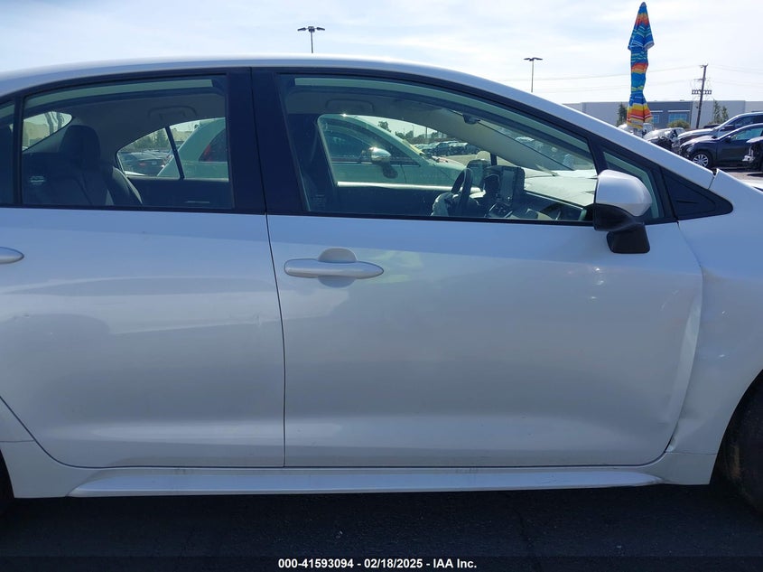 2022 TOYOTA COROLLA VIN: JTDEAMDE8N3012421