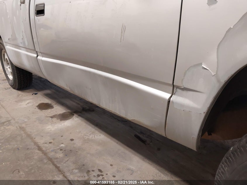 1992 Chevrolet Gmt-400 K1500 VIN: 1GCEK14Z9NE162962 Lot: 41593185