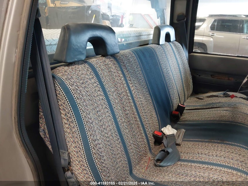 1992 Chevrolet Gmt-400 K1500 VIN: 1GCEK14Z9NE162962 Lot: 41593185