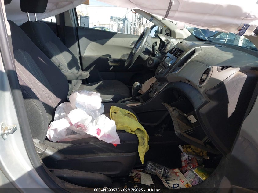 2015 CHEVROLET SONIC VIN: 1G1JC6SG1F4204597