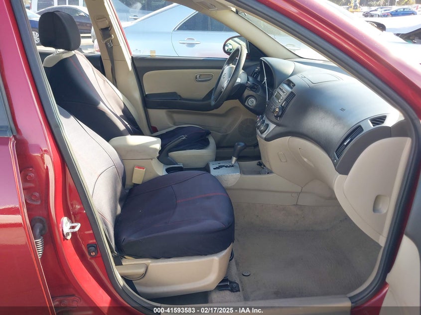 2008 HYUNDAI ELANTRA VIN: KMHDU46D08U305831