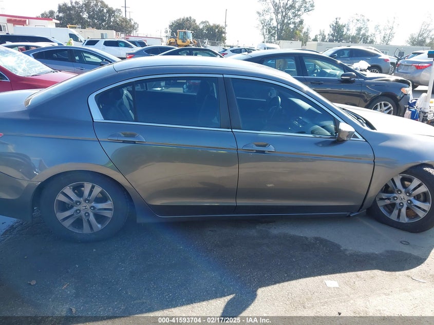 2011 HONDA ACCORD VIN: 1HGCP2F68BA112639