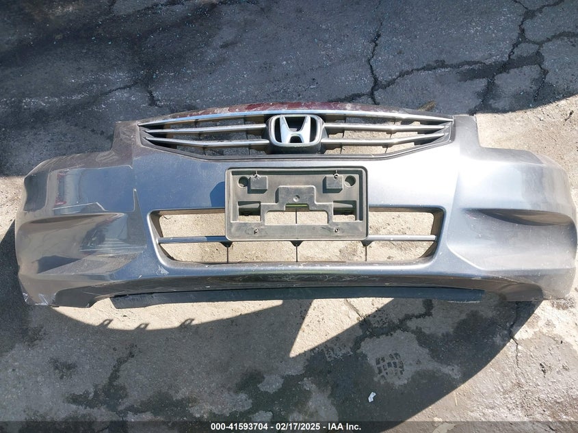2011 HONDA ACCORD VIN: 1HGCP2F68BA112639