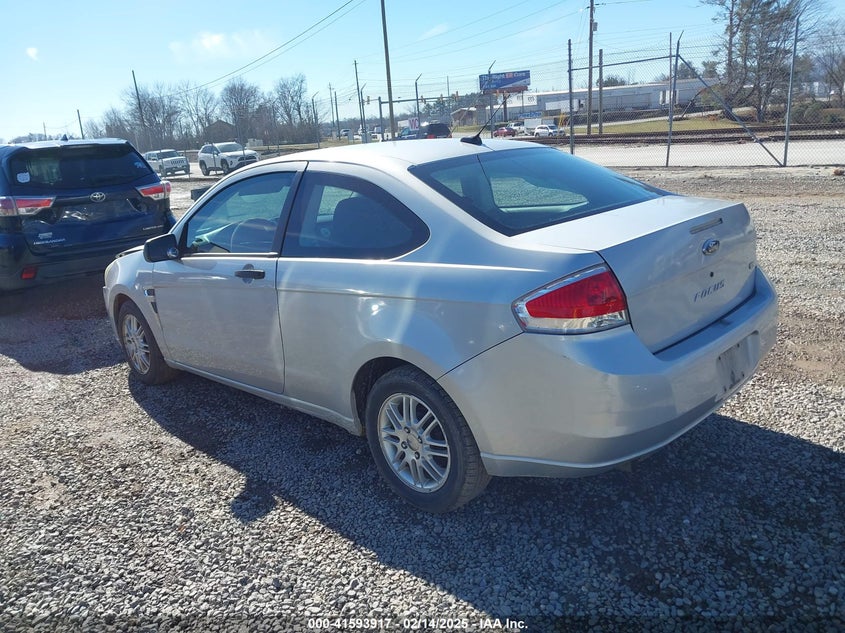 2008 FORD FOCUS VIN: 1FAHP33N08W198049