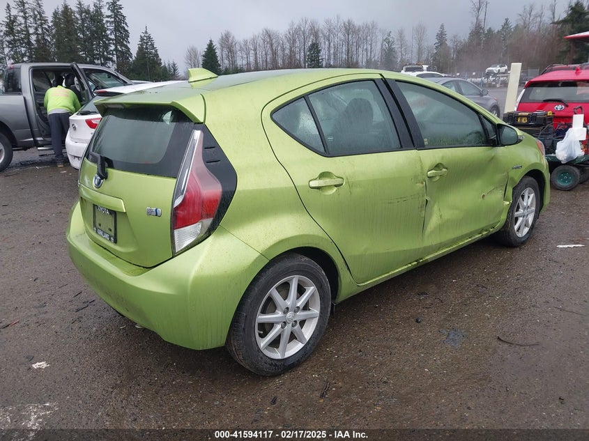 2015 TOYOTA PRIUS C VIN: JTDKDTB32F1087117
