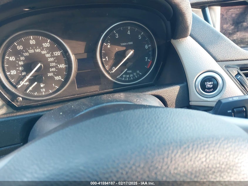 2015 BMW X1 XDRIVE28I - WBAVL1C54FVY37014