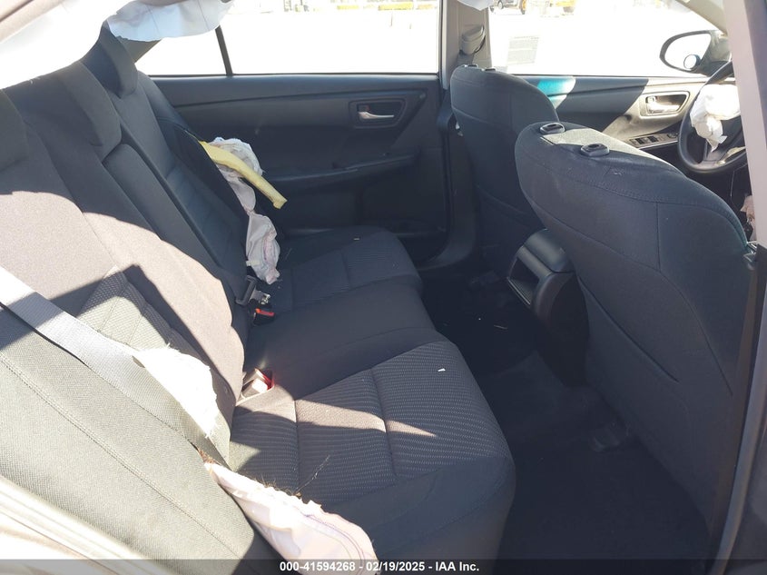 2016 TOYOTA CAMRY VIN: 4T4BF1FK2GR555140