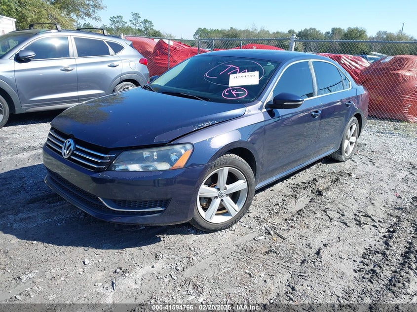 2012 VOLKSWAGEN PASSAT VIN: 1VWBP7A30CC087890